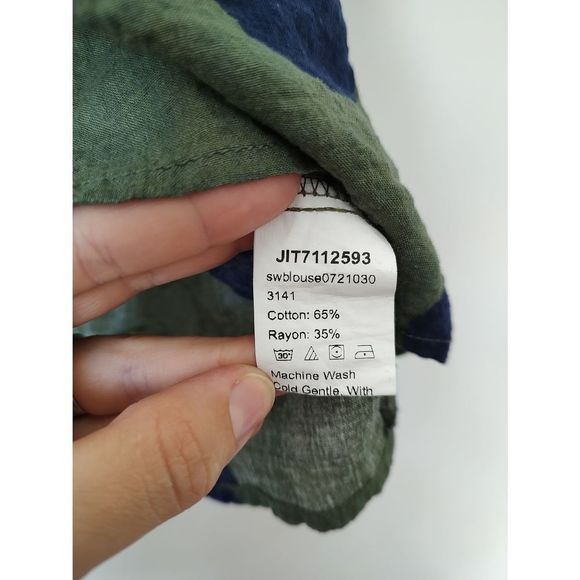 Emery Rose blouse size medium green blue polka dots cap sleeve - Picture 5 of 6